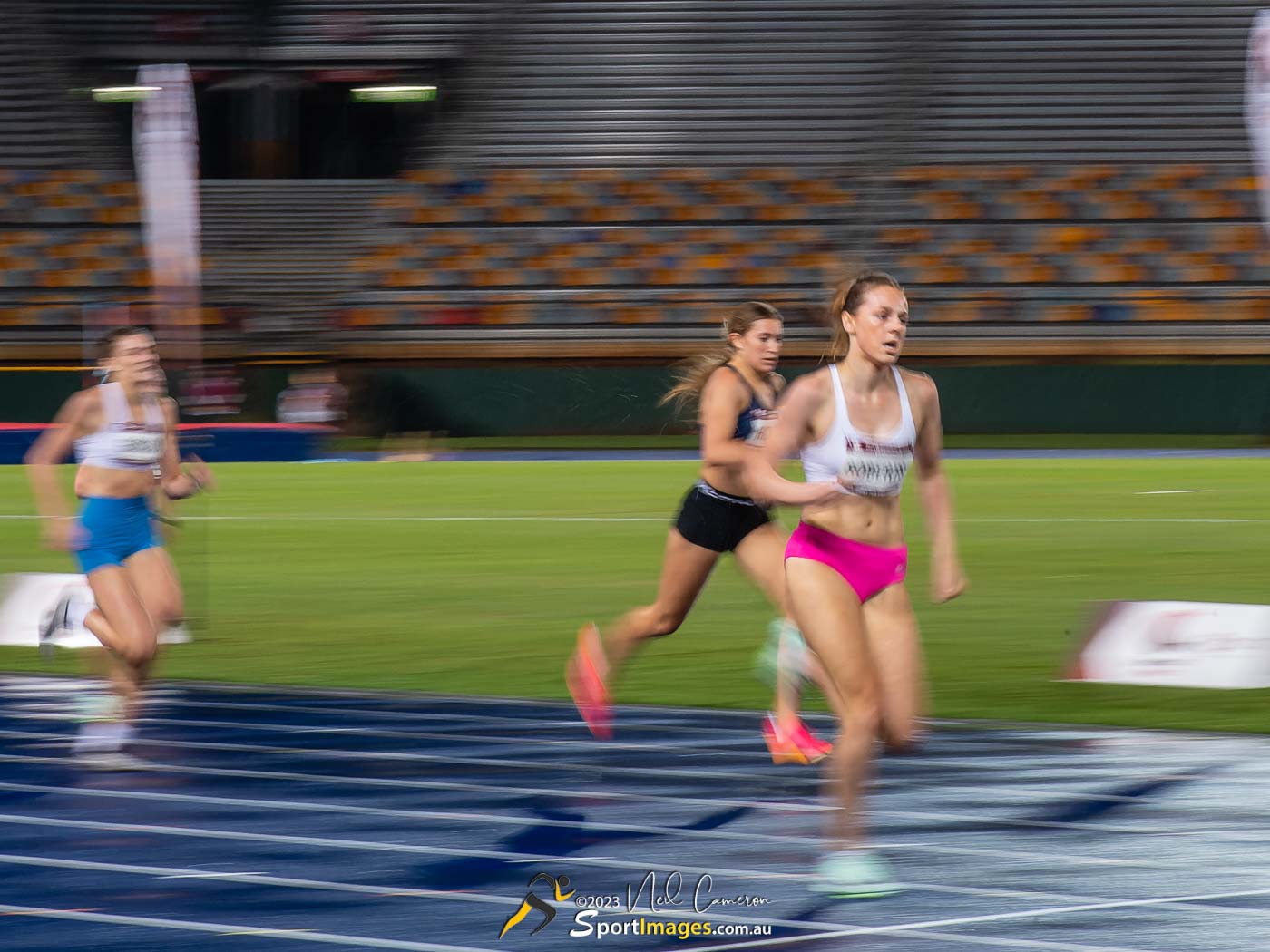 Milla Roberts, Heat 1, Women Under 17 400m